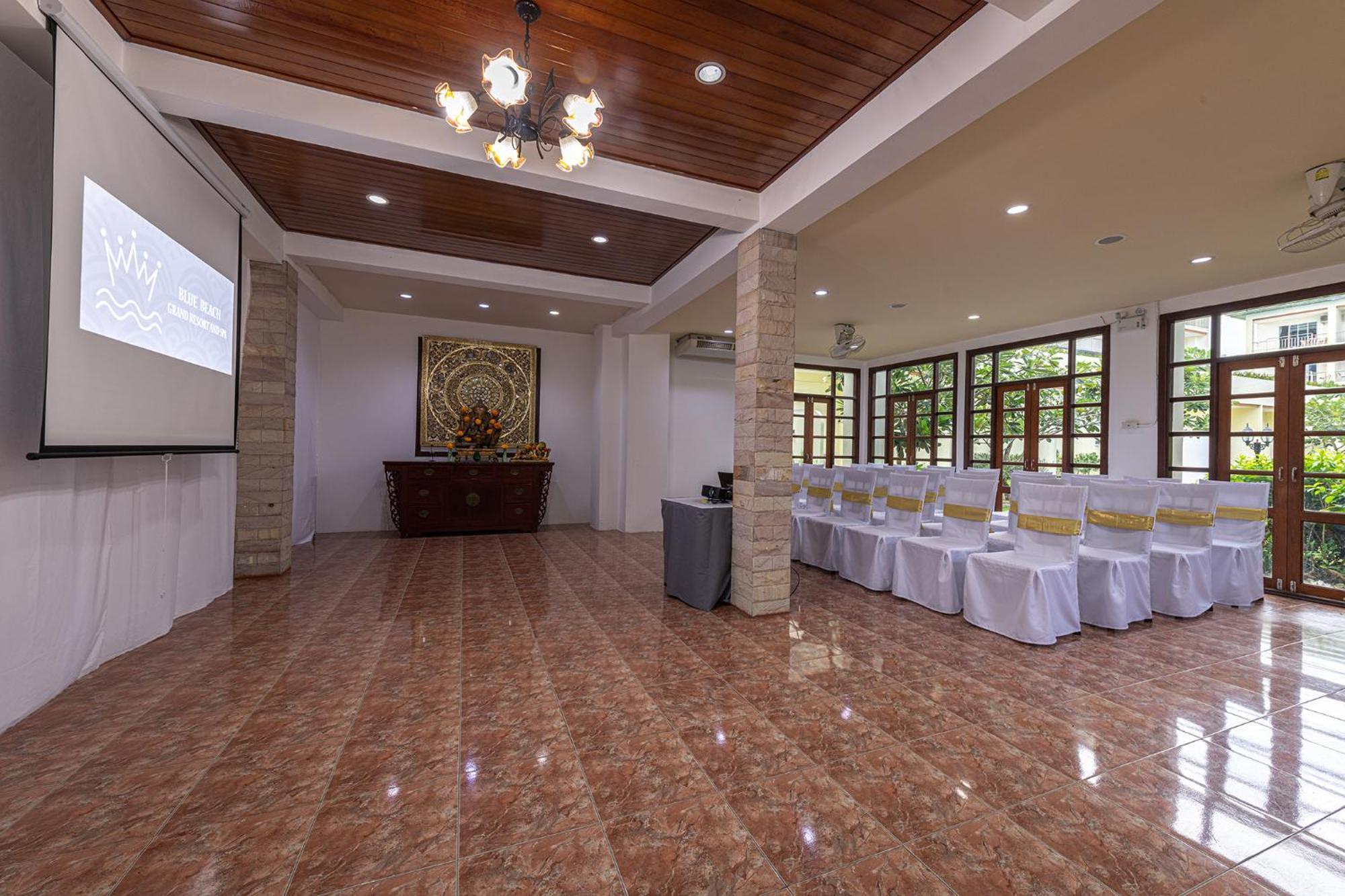 Blue Beach Grand Resort And Spa In Chalong Phuket By Dayuu Ban Saiyuan Exterior foto