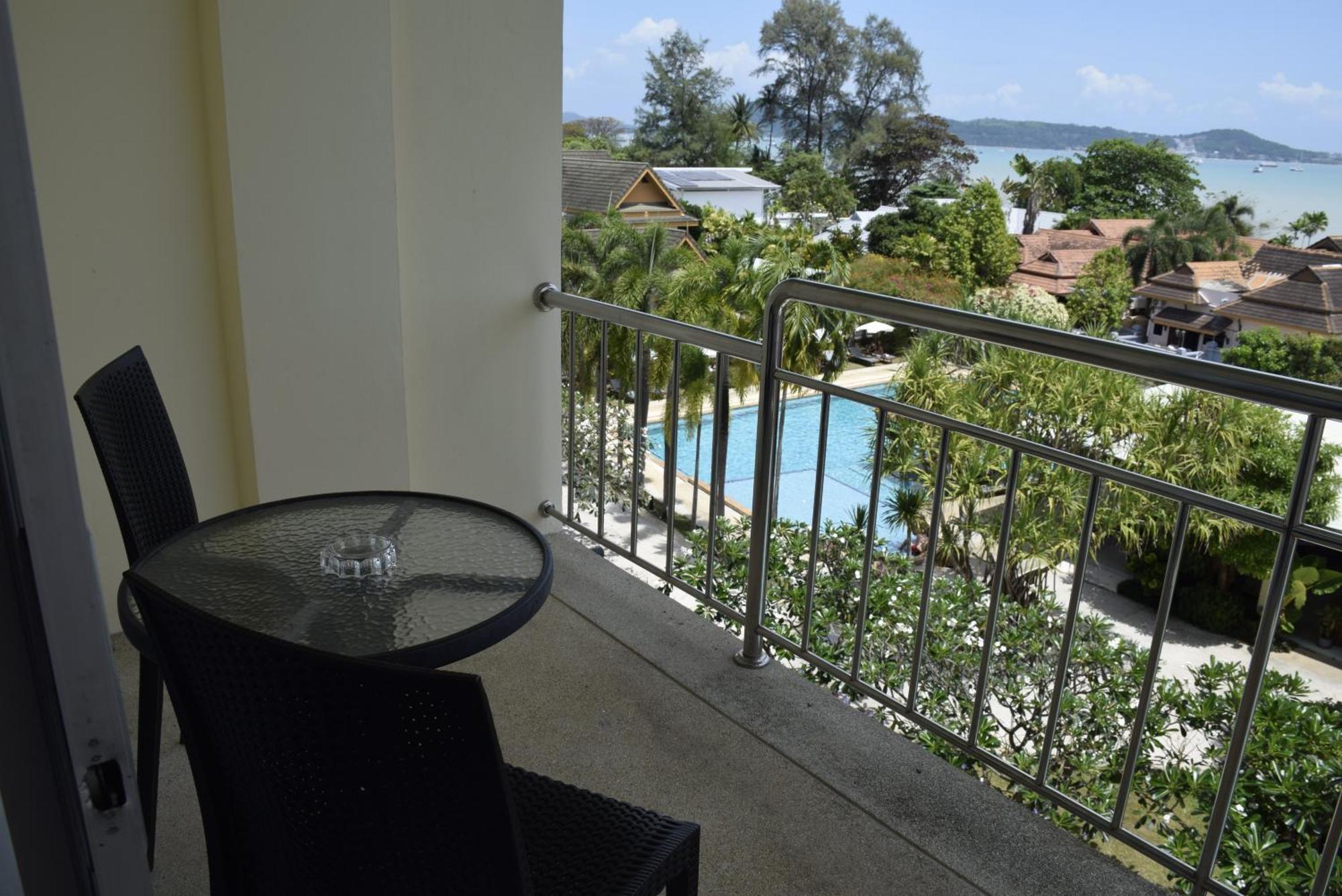 Blue Beach Grand Resort And Spa In Chalong Phuket By Dayuu Ban Saiyuan Exterior foto